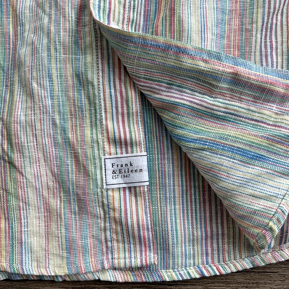 Frank & Eileen Women's Barry Rainbow
Stripe Linen Shirt Size XS - Picture 6 of 8